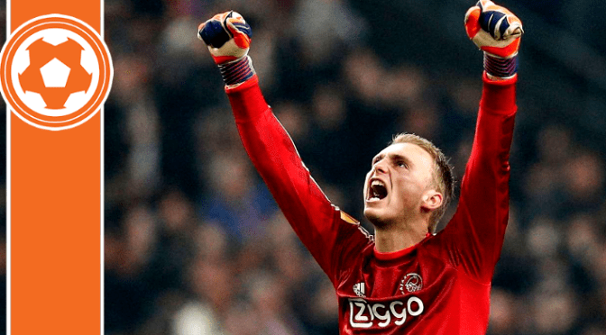 Man Utd linked with Ajax keeper, club say not for sale