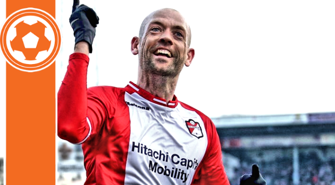 EREDIVISIE REPORT: PSV falter but Ajax have a late four(all)