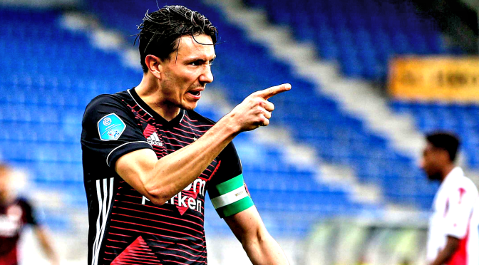 EREDIVISIE TEAM OF THE WEEK – Star man Berghuis can’t stop scoring
